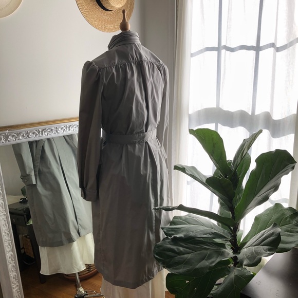 True Vintage gray midi length trench coat - Picture 6 of 6